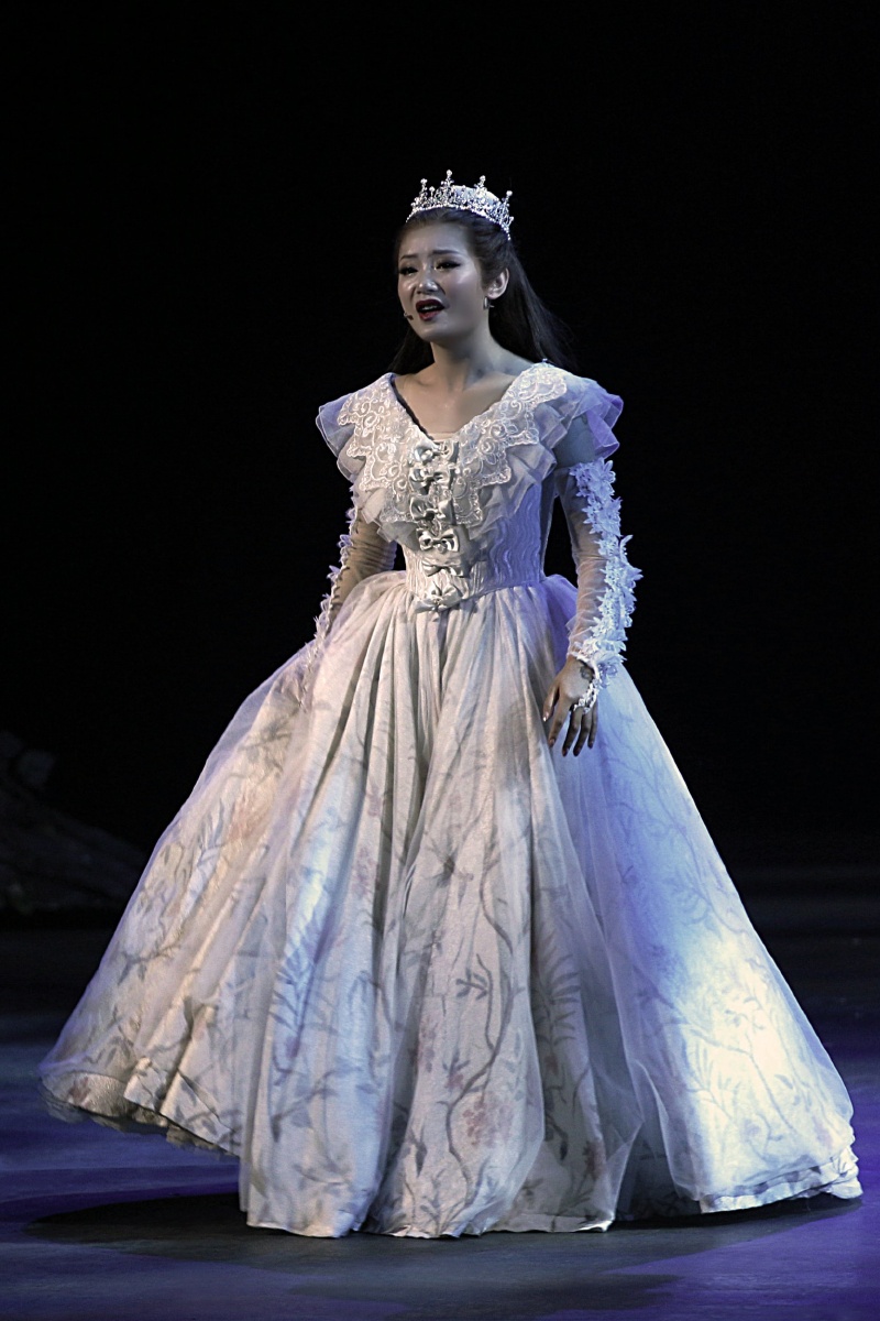 百老汇经典音乐剧intothewoods中文版拜访森林