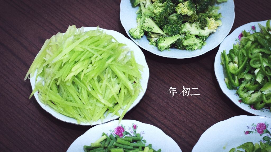 大年初二<br />
