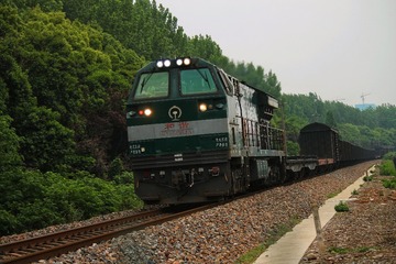 162975