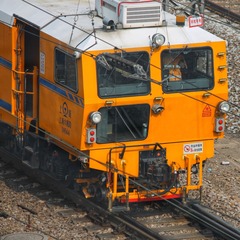 233828