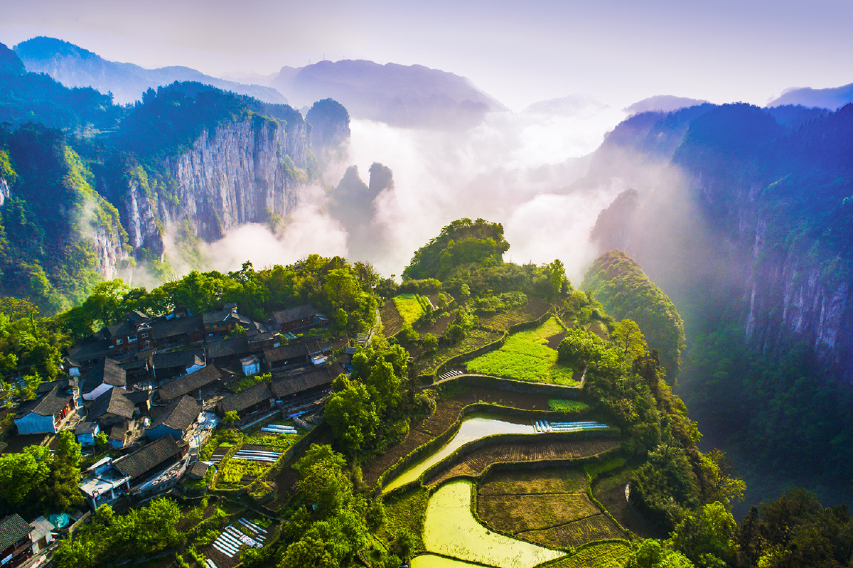 雾起云涌——湘西吉斗寨