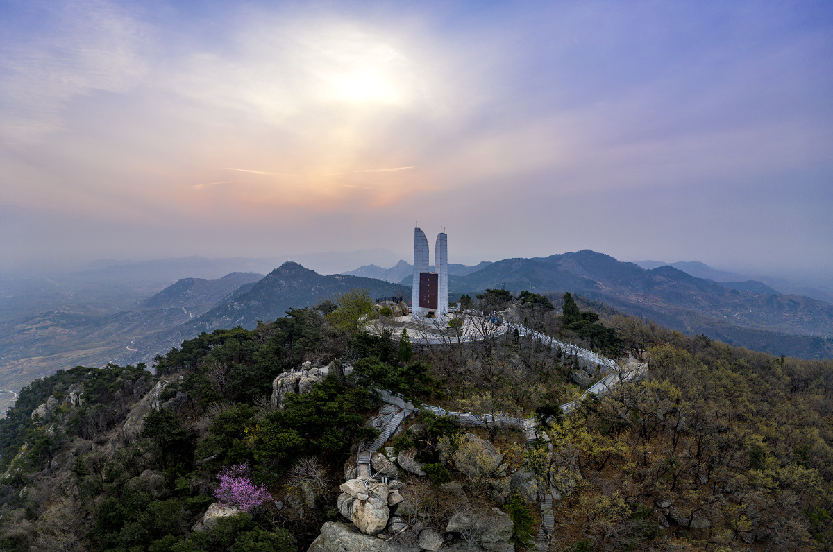 英雄孟良崮 - 大光圈595 - 图虫