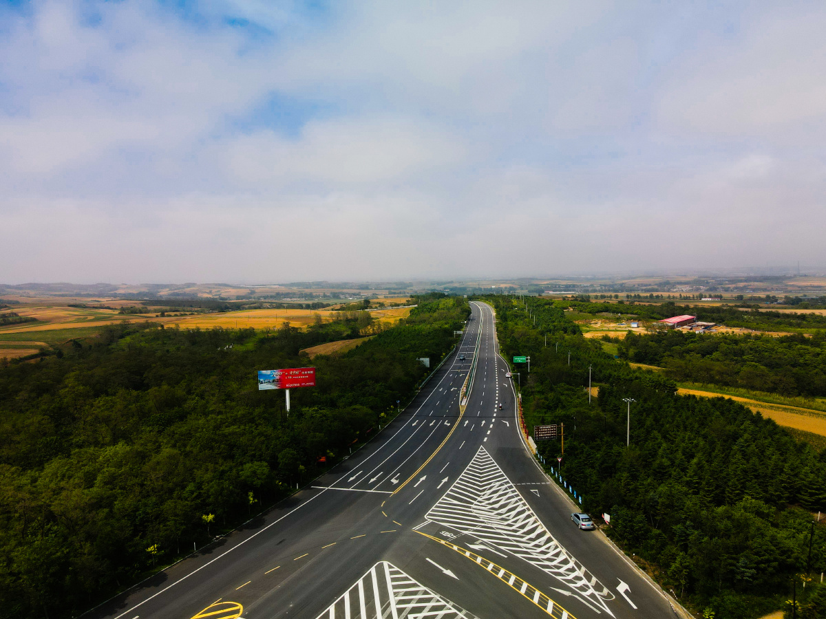 航拍高速公路