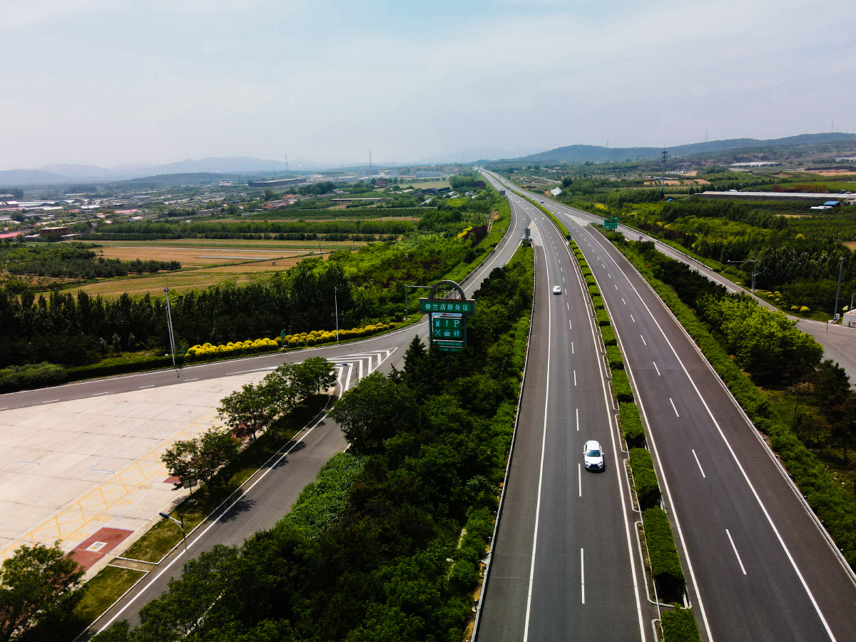 航拍高速公路