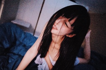 A1742F3F-118D-40AE-B8FA-444FE4EA2B3B/L0/001