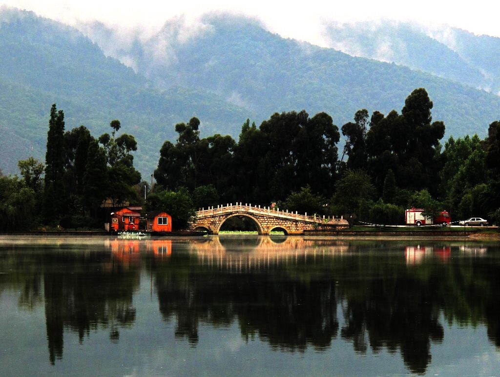 滇池度假村<br />

