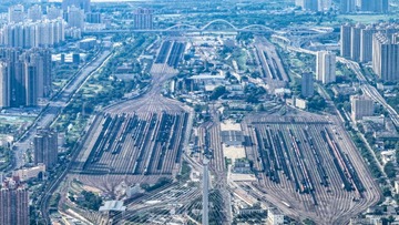 1000132578