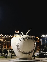 749019