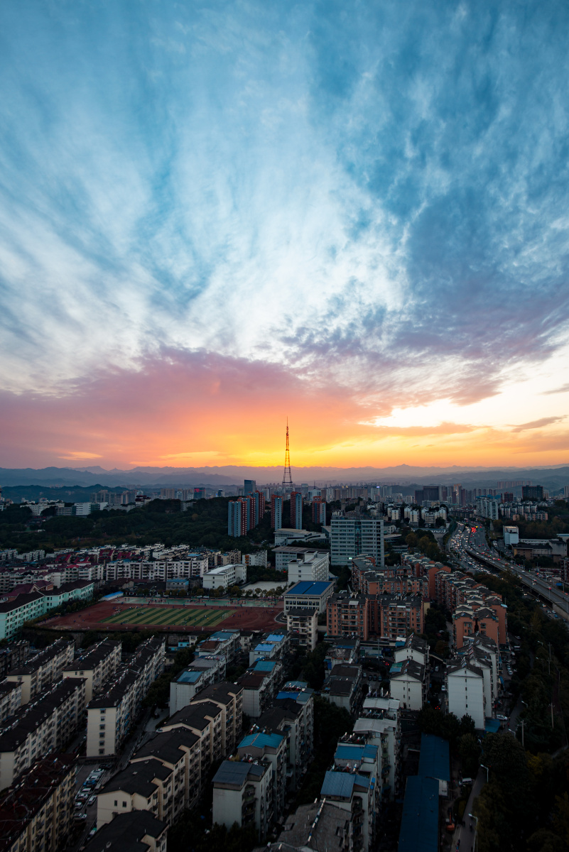 宜昌西陵区久违的晚霞