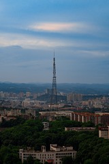 580763