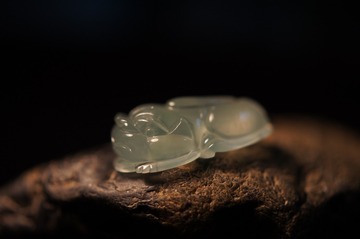 001