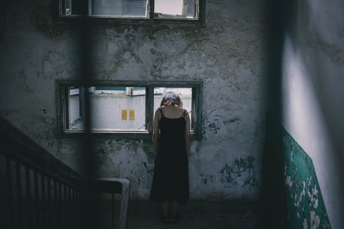 无人知晓关于她的痛苦挣扎自我救赎没有人知道也不需要别人知道