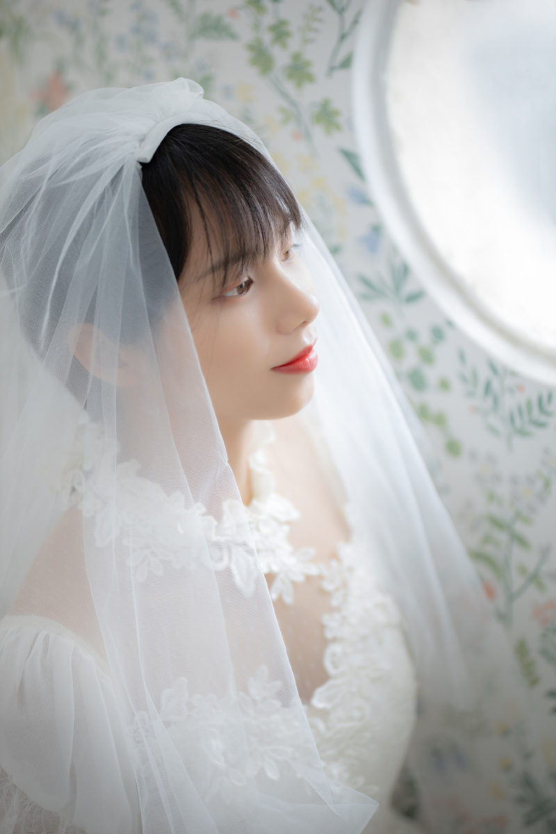 婚纱少女写真