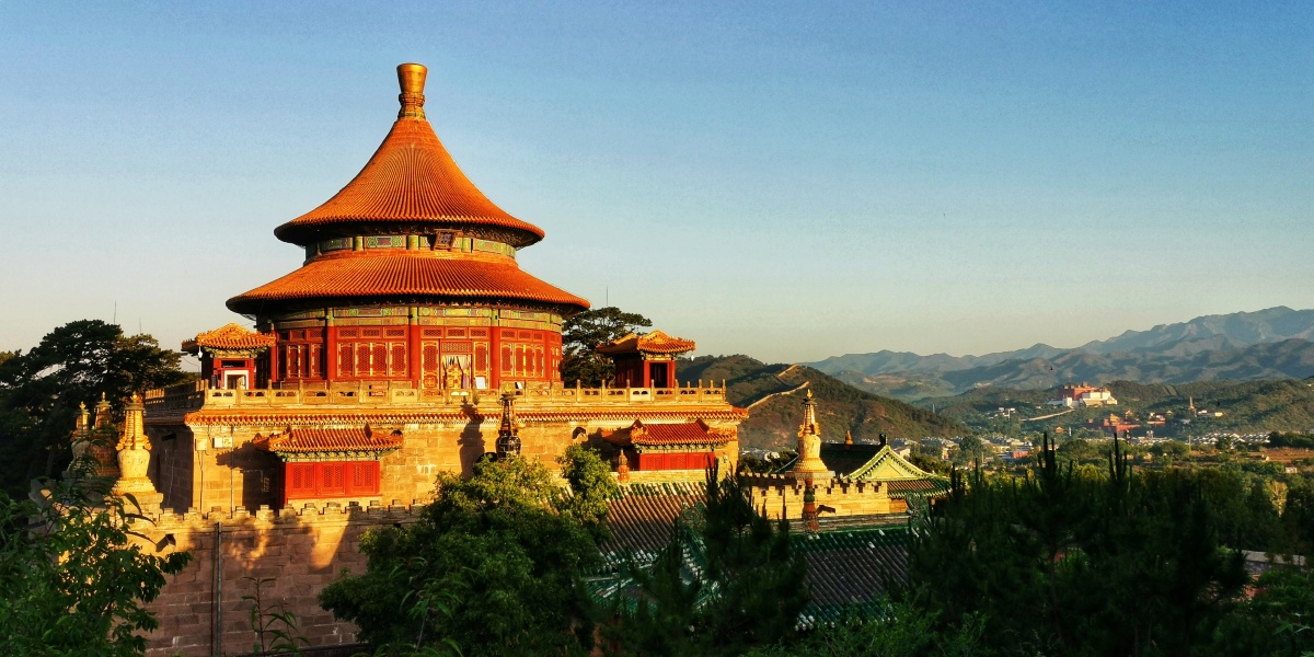 光耀普乐寺拍摄于承德普乐寺