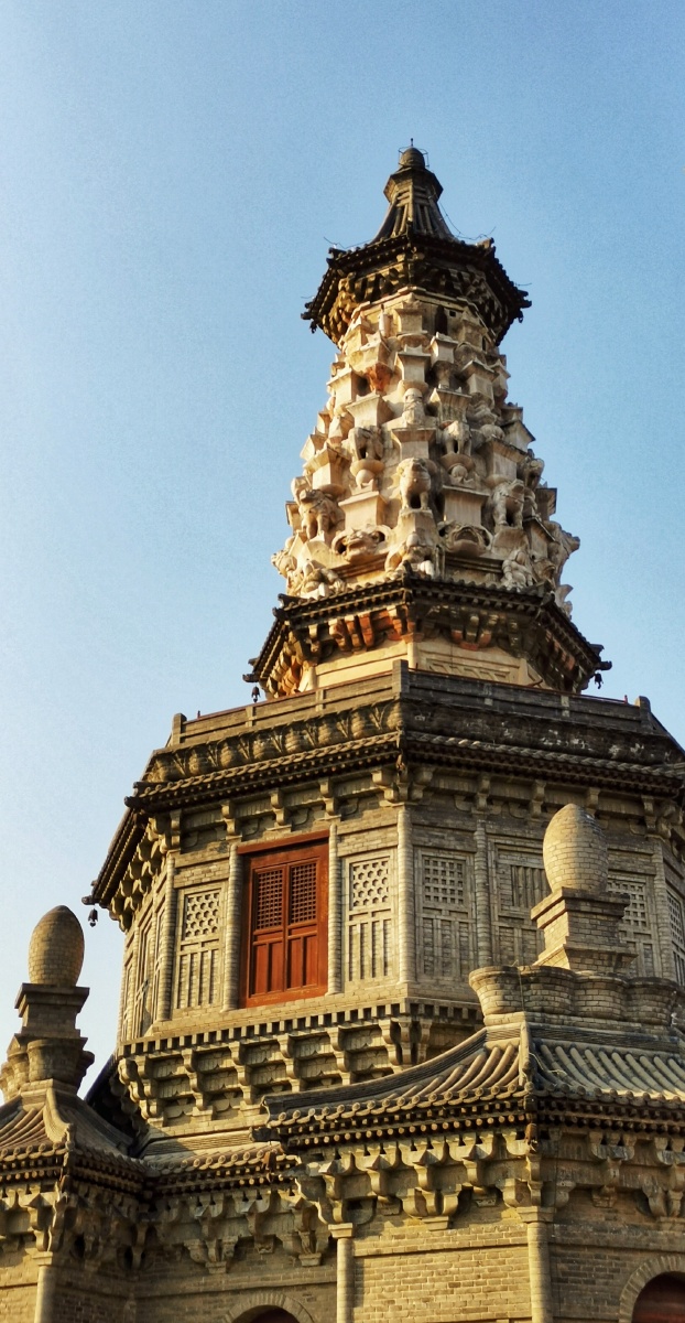 多宝塔拍摄于正定广惠寺