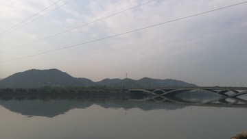 1627682