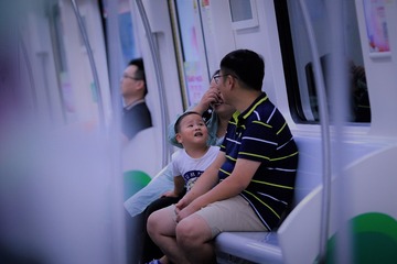 941282