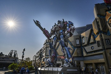 2313601