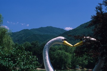 847421