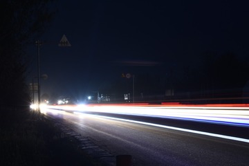 748701
