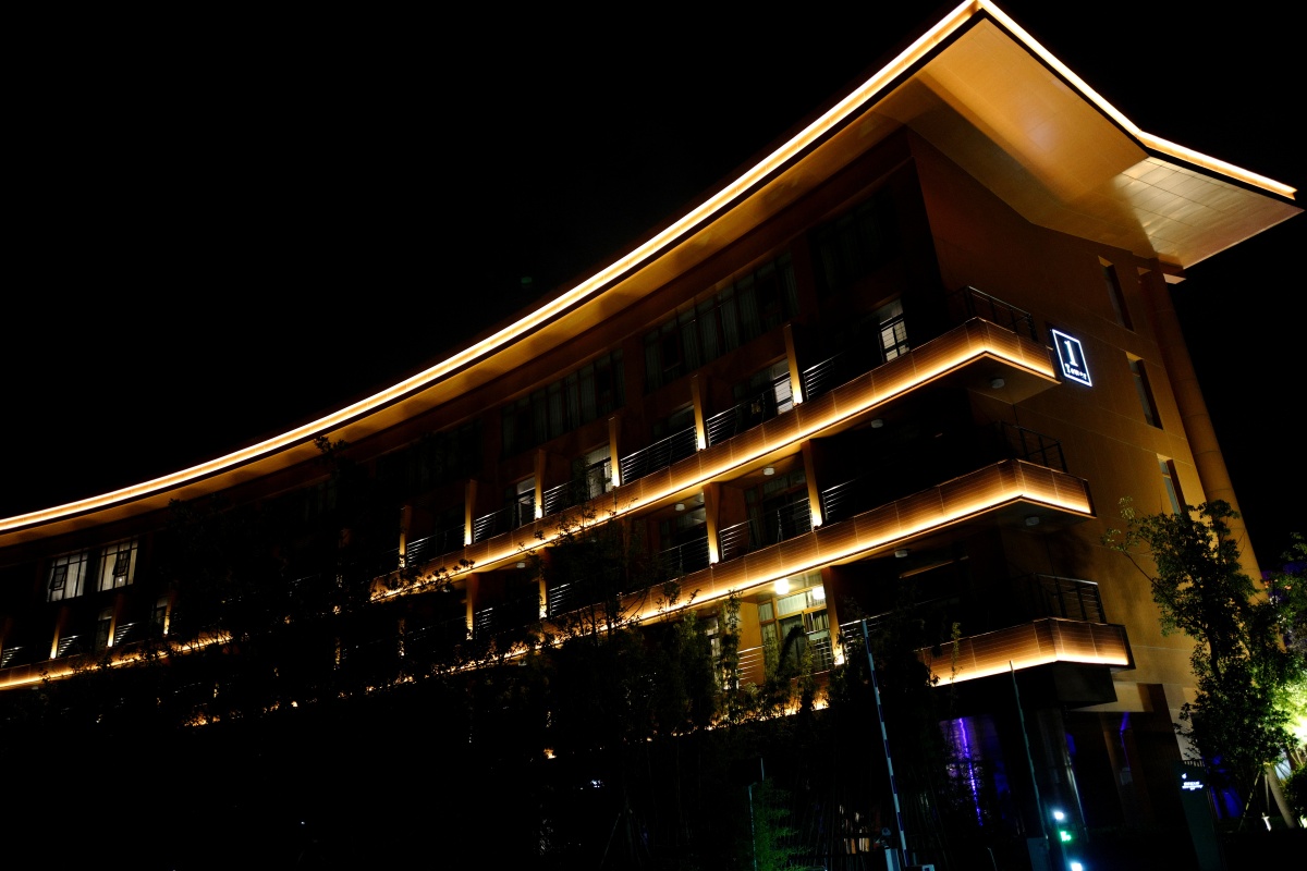 阳澄湖喜柯大酒店夜景美