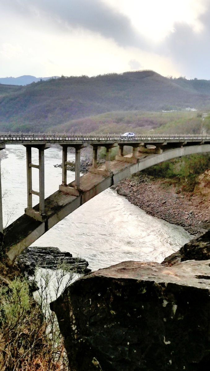 《川滇大桥葫芦口》