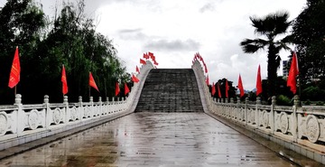 409485