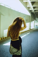 27005D78-EA12-40FA-B81D-54FFD1CE86AF/L0/001