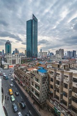 压城