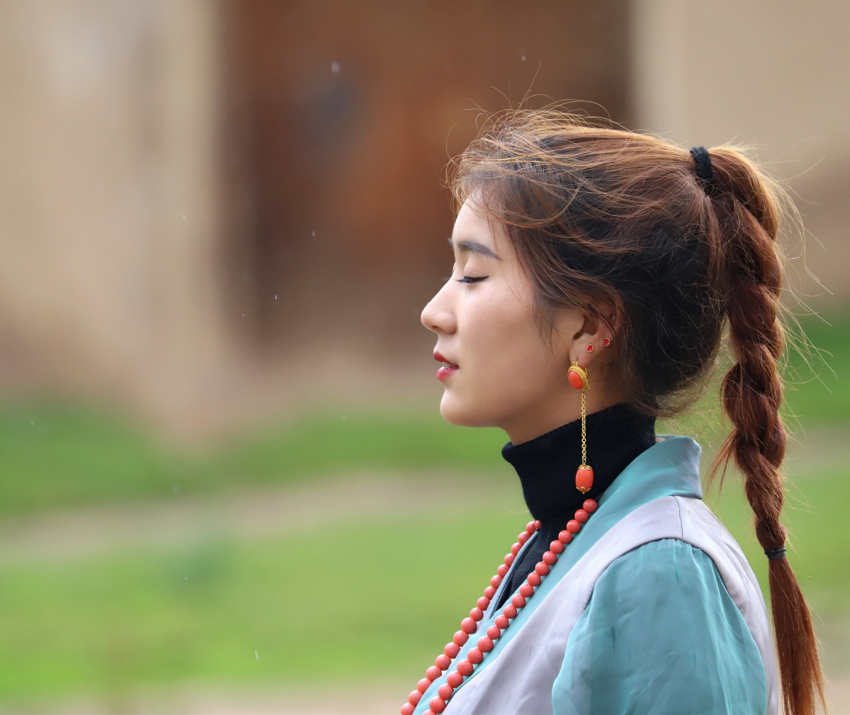 安多女子美丽卓玛二