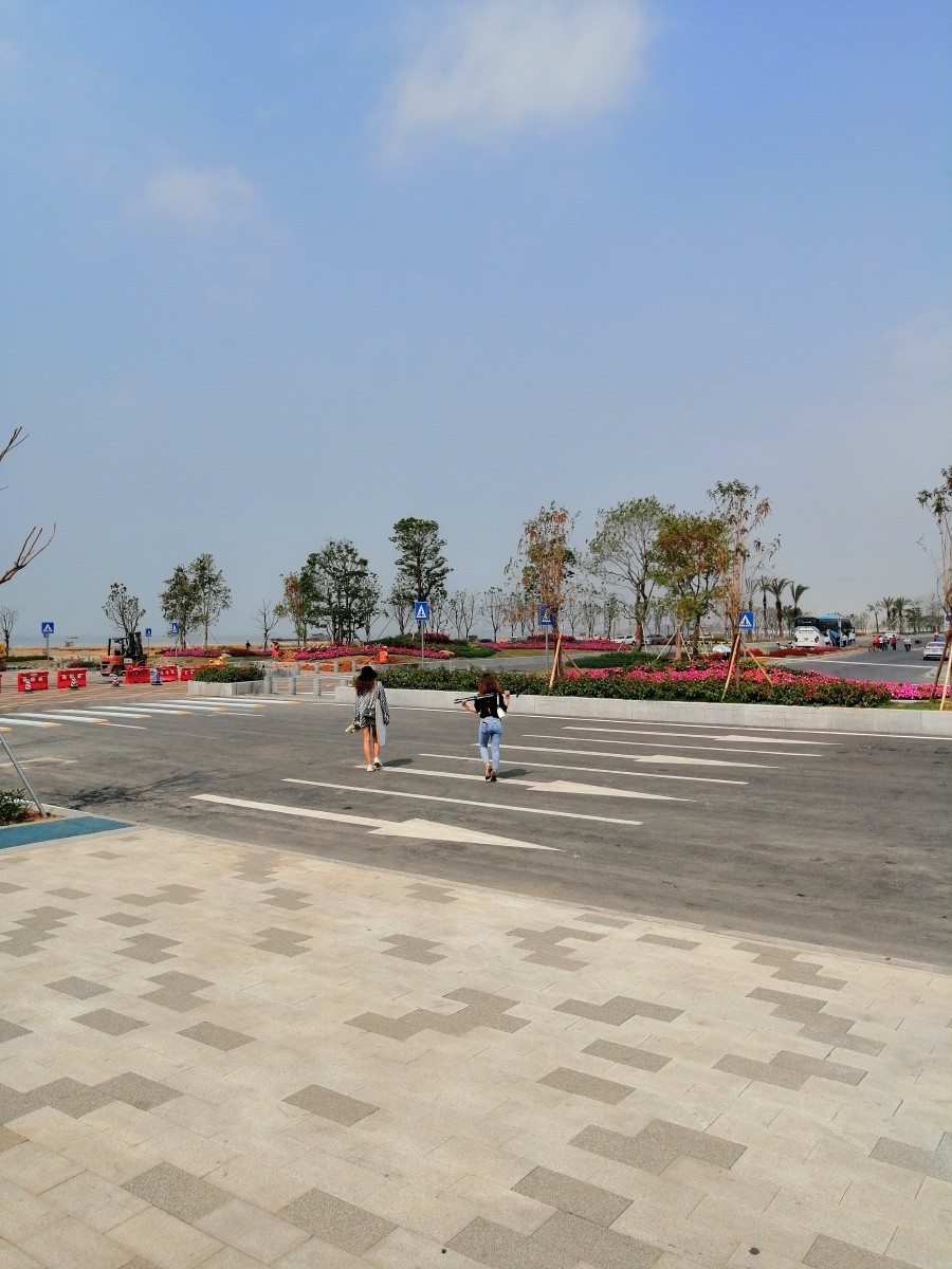 东宝公园拍于东莞长安滨海湾入海口