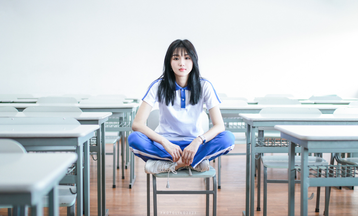 你的校服学姐取景深大