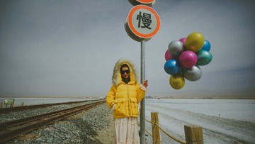 001