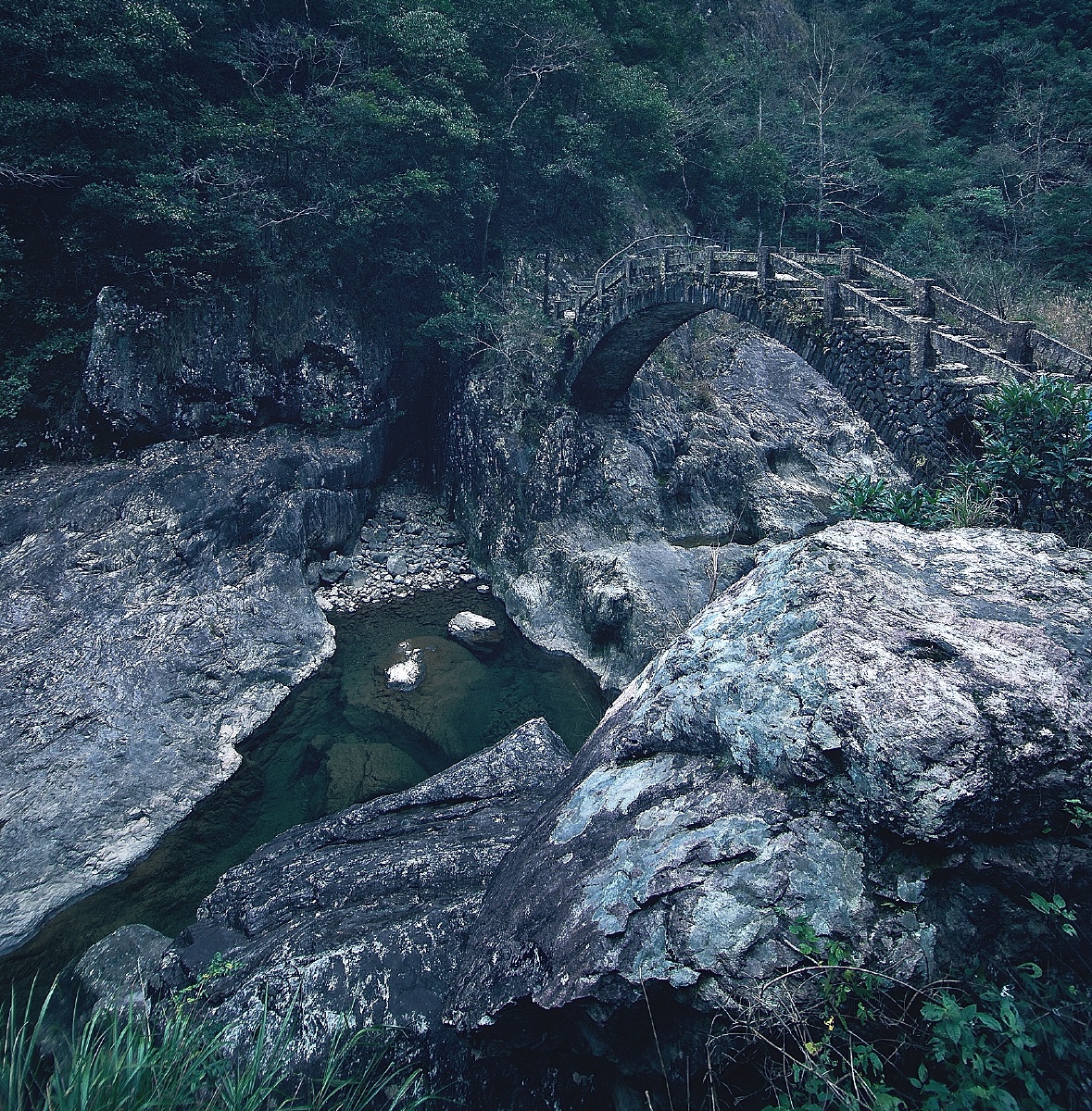温州永嘉龙湾潭