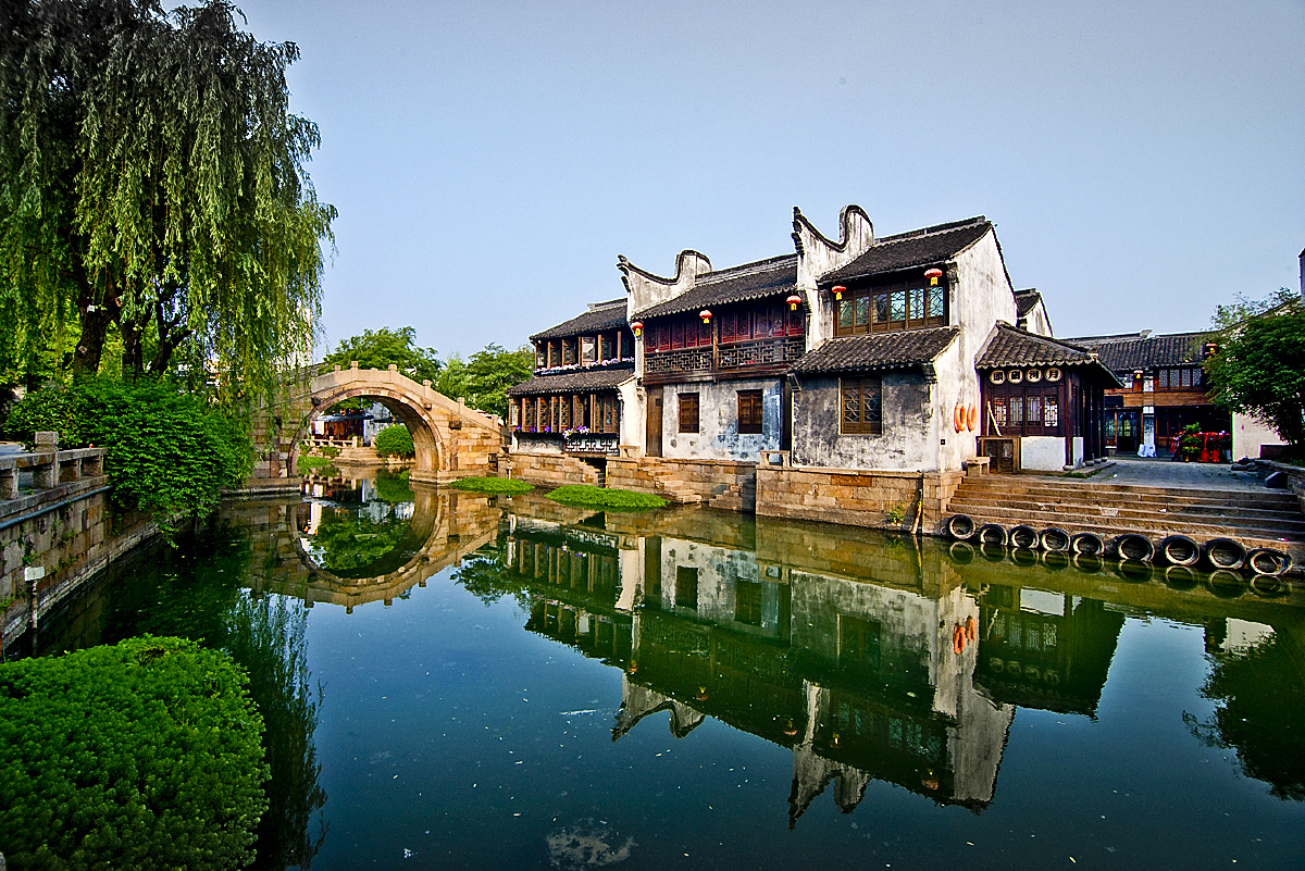 嘉兴月河古镇清晨