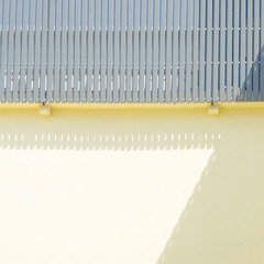 673040