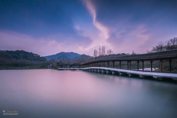 长桥卧波