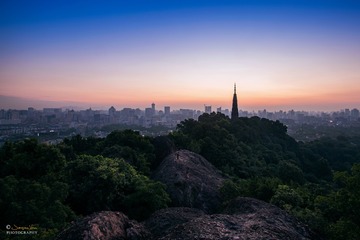 宝石观塔