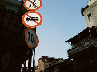 F287DA1D-2C7B-441B-B63F-10FD08B0F766/L0/001