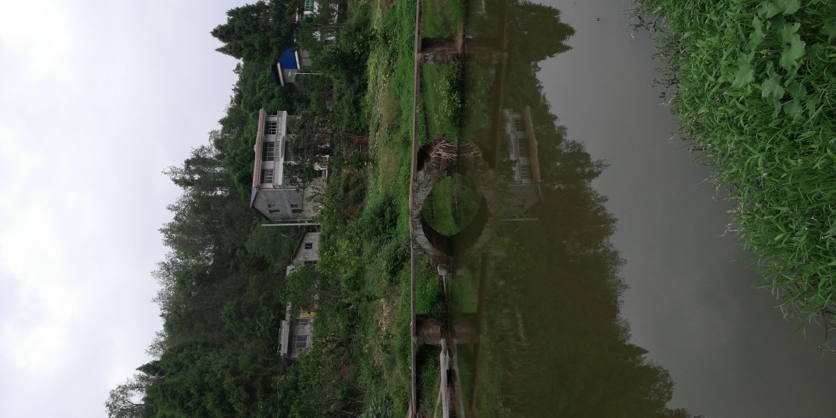 2018年9月10日拍摄于岳池县酉溪镇张家拱桥(大高滩水库下面)好摄之图