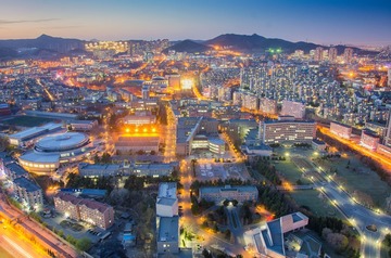 海事大学，东山。