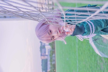 001