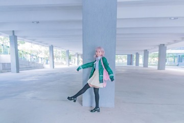 001