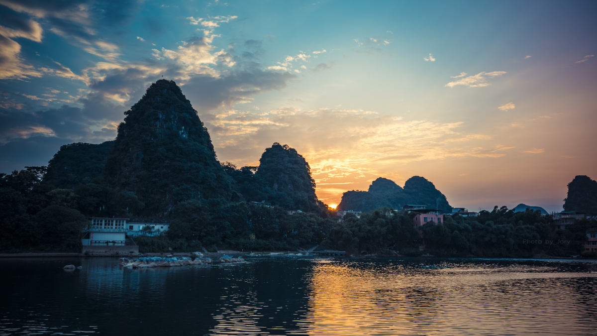 漓江夜景桂林山水甲天下