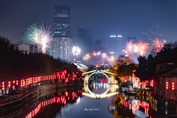 无锡清明桥上花火开