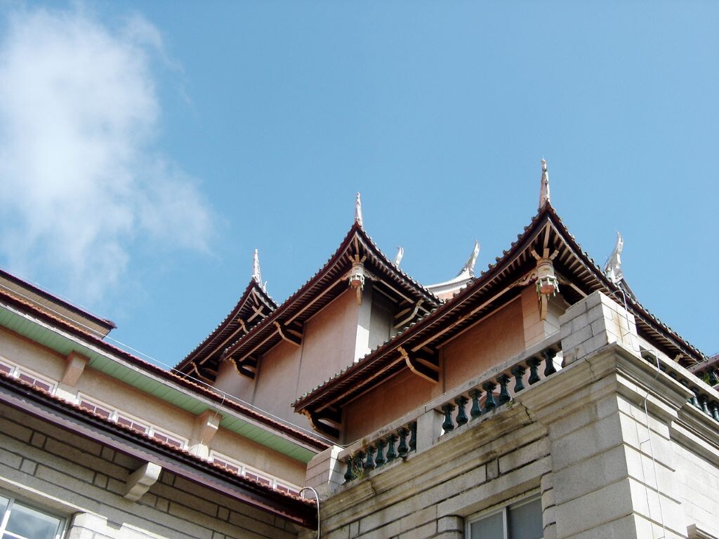 厦大建南礼堂<br />
