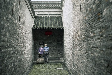 陪伴