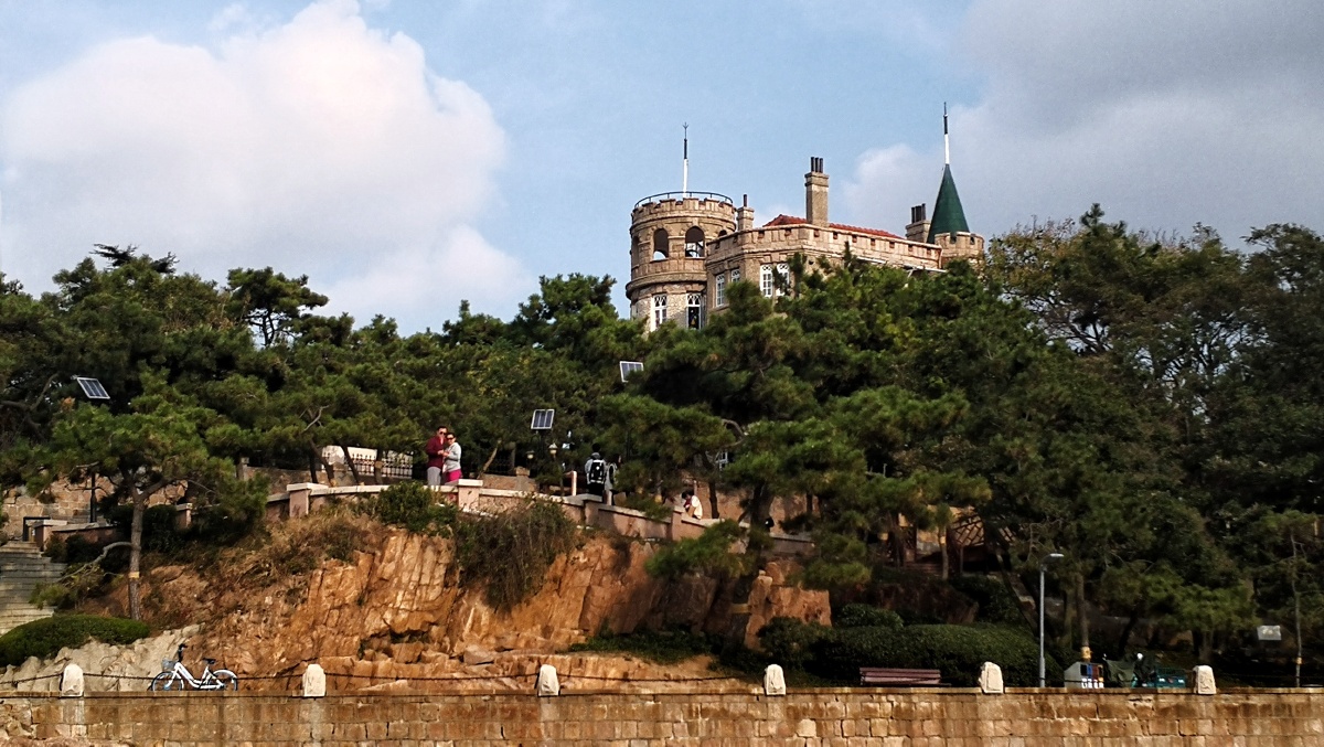 "花石楼" 摄于青岛市 八大关