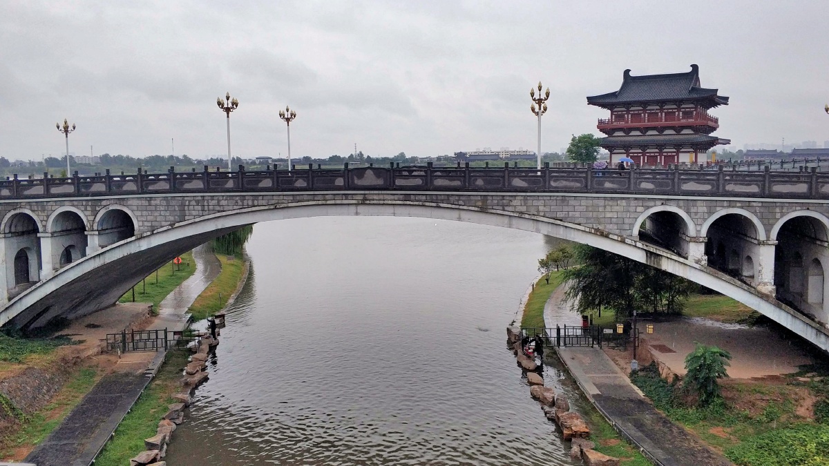 洛阳桥