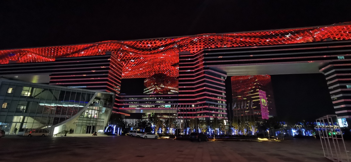 上海松江g60科创云廊夜景随拍手机拍摄